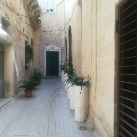 Nocleg ze śniadaniem Dimora Dell'artista Lecce